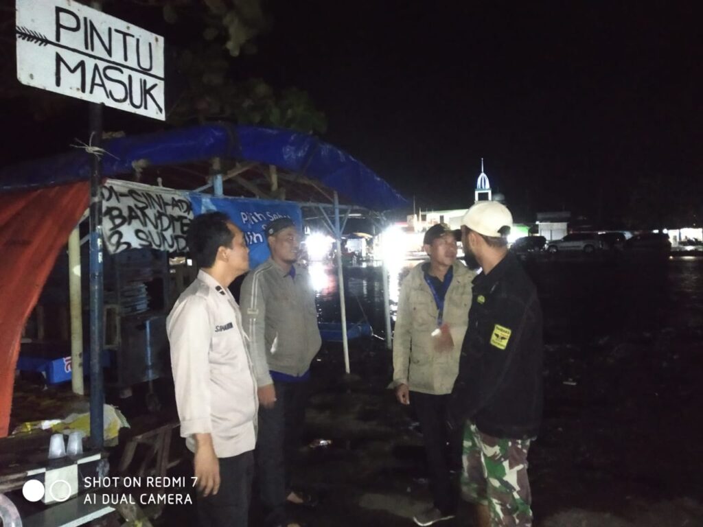 Berikan Rasa Aman, Polsek Labuan Gelar Patroli Malam Mobile 4 WhatsApp Image 2023 08 25 at 08.15.25