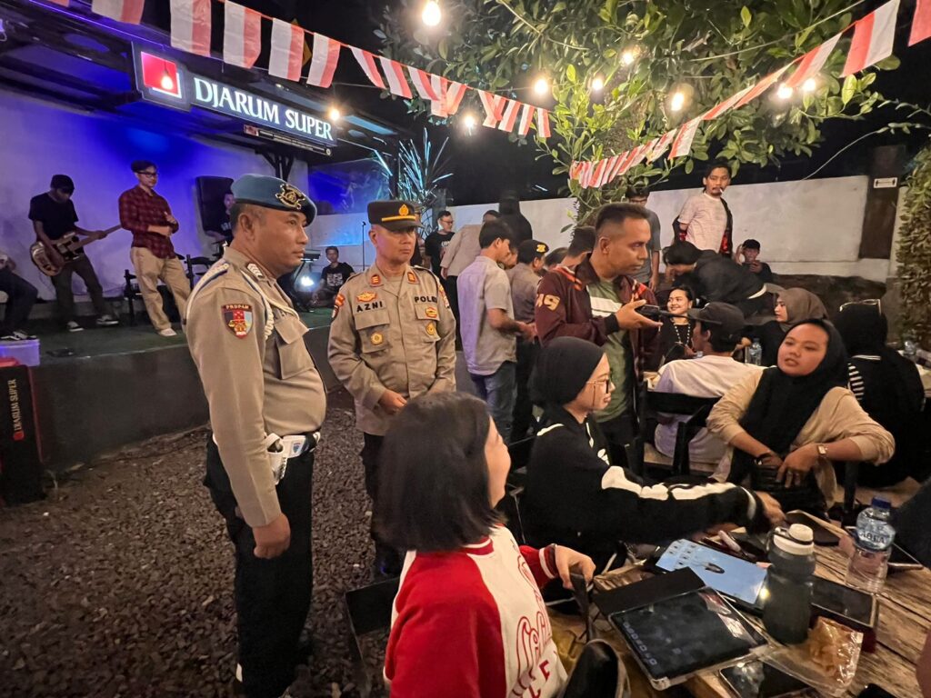 Patroli Ops Pekat Maung, Polres Pandeglang Amankan Beberapa Remaja 9 WhatsApp Image 2023 08 26 at 06.52.45