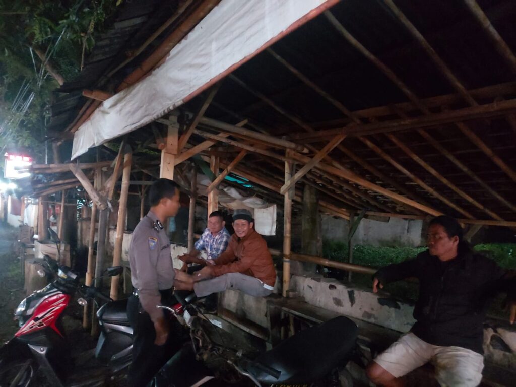 Berikan Kenyamanan dan Keamanan, Polsek Labuan Gelar Patroli Dialogis 1 WhatsApp Image 2023 08 31 at 09.43.06