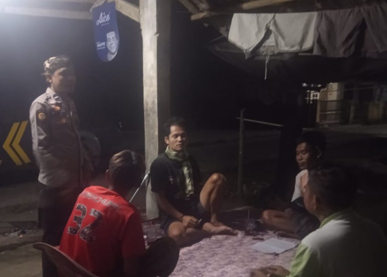 Polsek Bojong Gencar Melakukan Patroli Malam 8 WhatsApp Image 2023 10 17 at 14.44.52