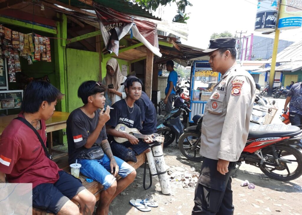 Polsek Menes Terus Berikan Pelayanan, Perlindungan, dan Pengayoman kepada Masyarakat 2 WhatsApp Image 2023 10 31 at 20.13.59