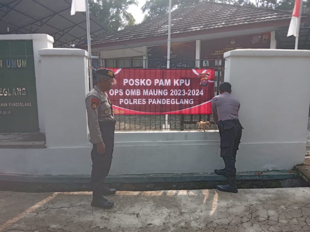 Subsatgas Pam Objek Polres Pandeglang Intensifkan Patroli Cegah Gangguan Pemilu 5 WhatsApp Image 2023 11 02 at 10.17.03
