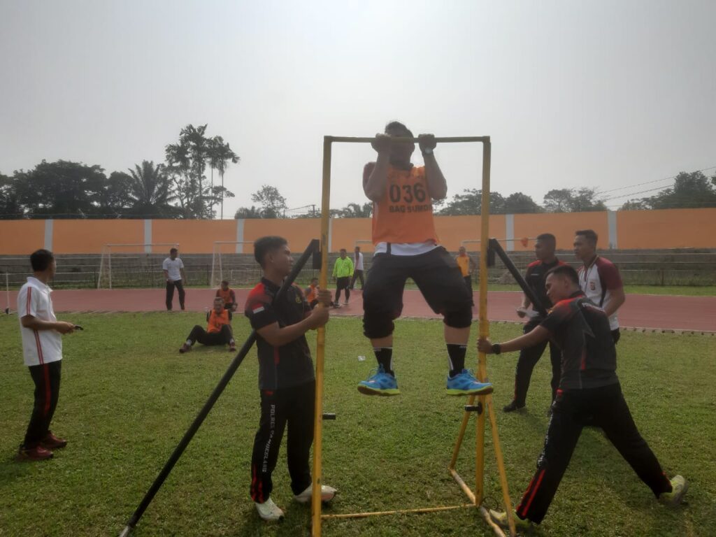 Personil Polsek Pandeglang Jalani Kesamaptaan Jasmani Pereodik 10 WhatsApp Image 2023 11 04 at 19.50.24