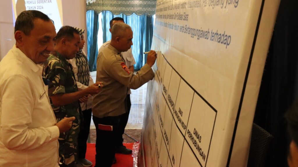 Peran Polres Pandeglang: Mendukung Kesuksesan Pemilu Melalui Deklarasi Damai 8 WhatsApp Image 2023 11 22 at 12.13.55
