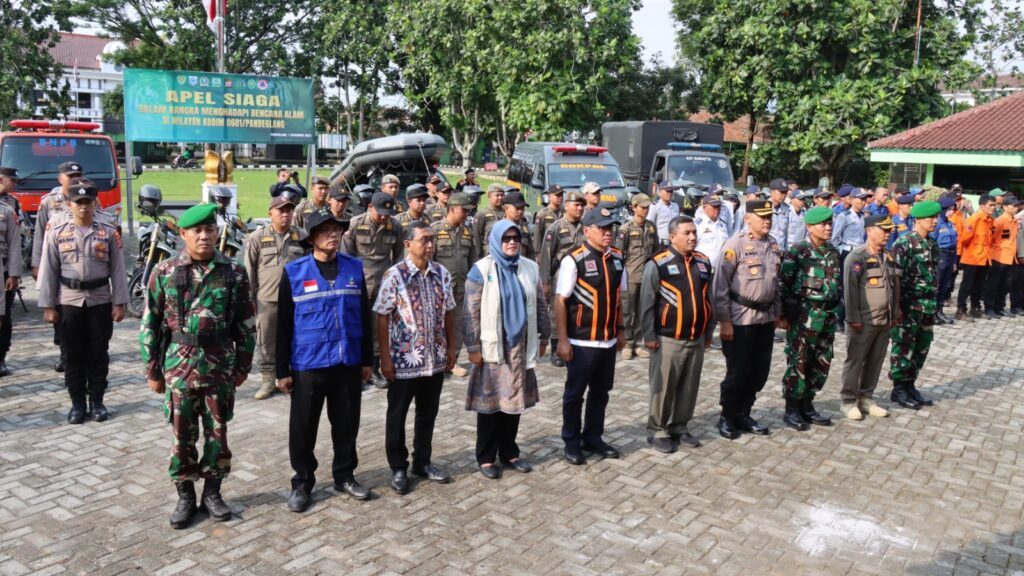 Wakapolres Pandeglang Hadiri Apel Siaga Bencana dengan Fokus pada Kesiapsiagaan Menghadapi Ancaman Bencana Alam 9 WhatsApp Image 2023 12 08 at 14.04.07