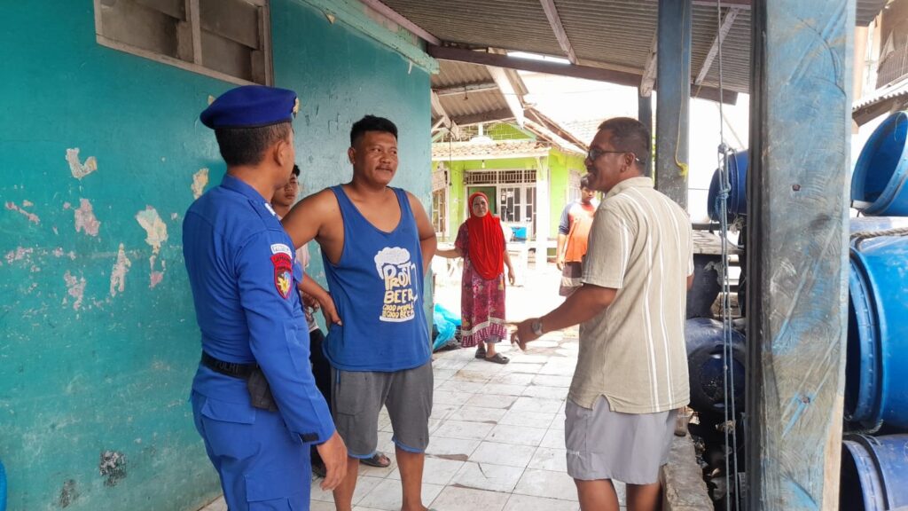 Satpolair Polres Pandeglang Ajak Masyarakat Nelayan Ciptakan Pemilu Damai 10 WhatsApp Image 2023 12 26 at 17.36.09