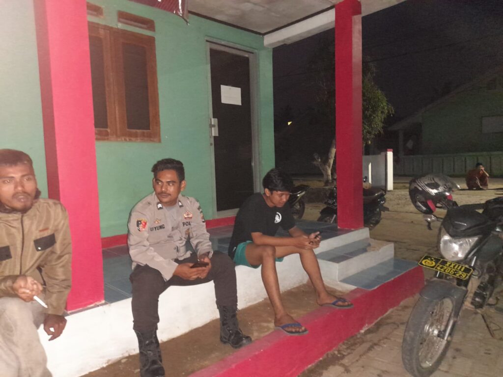 Polsek Patia Tingkatkan Patroli KRYD untuk Mewujudkan Situasi Kamtibmas yang Aman dan Kondusif 6 WhatsApp Image 2024 04 24 at 05.17.51