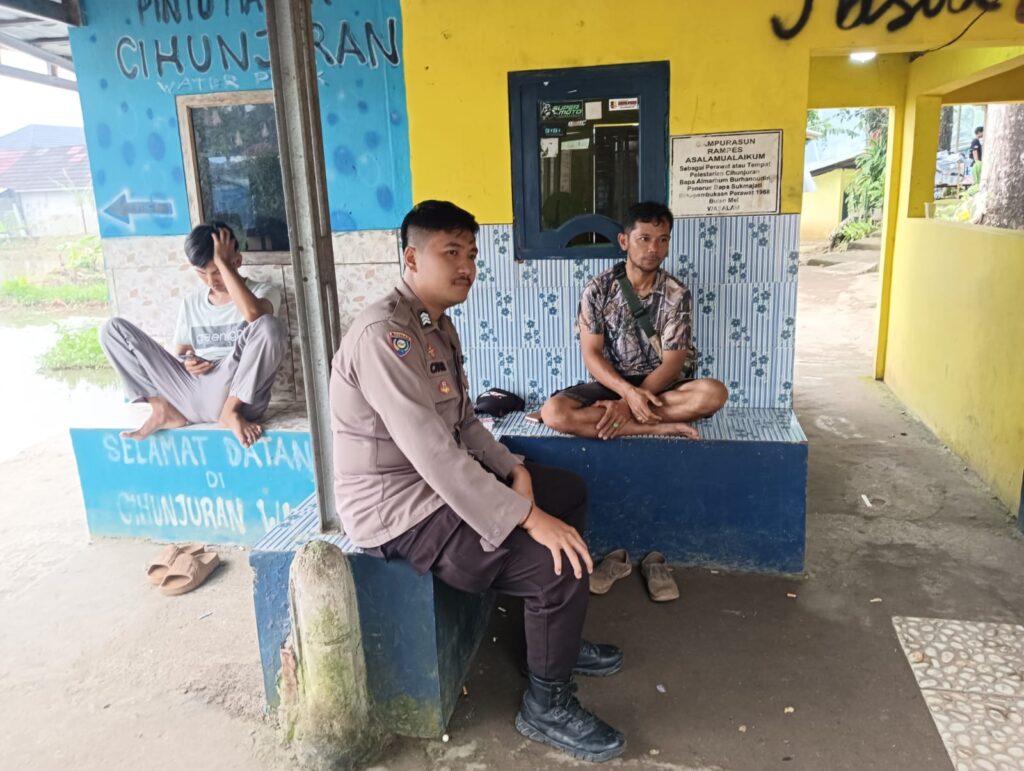 Bhabinkamtibmas Polsek Mandalawangi Terus Aktif dalam Membangun Kebersamaan dengan Warga Binaan 10 WhatsApp Image 2024 05 01 at 19.56.08