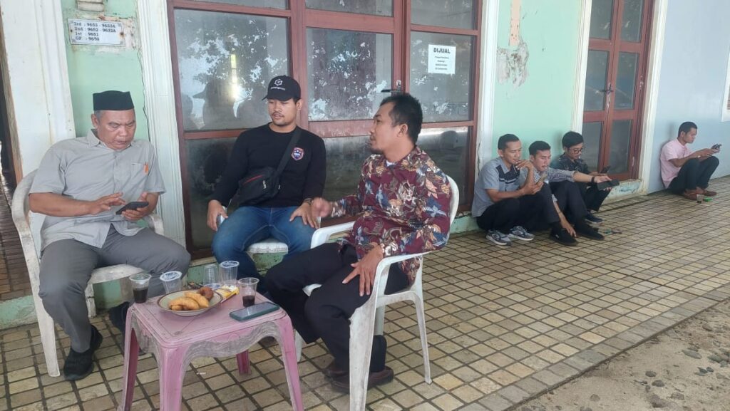 Unit Intelijen dan Keamanan (Intelkam) Polsek Carita Gelar Penggalangan Kamtibmas Menjelang Pilkada 4 WhatsApp Image 2024 05 28 at 16.30.57