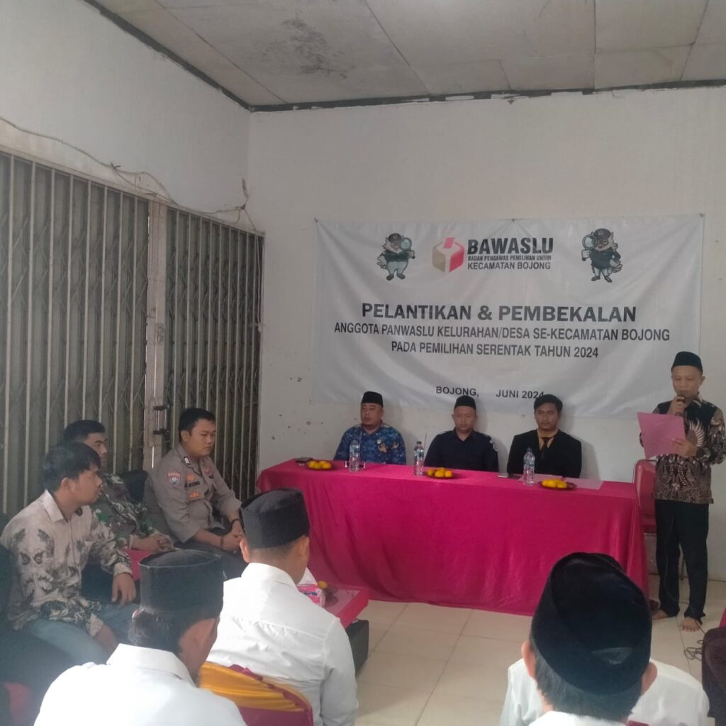 Polsek Bojong Hadiri Pelantikan dan Pembekalan Anggota Panwaslu Kelurahan/Desa se-Kecamatan Bojong 5 IMG 20240601 WA0043