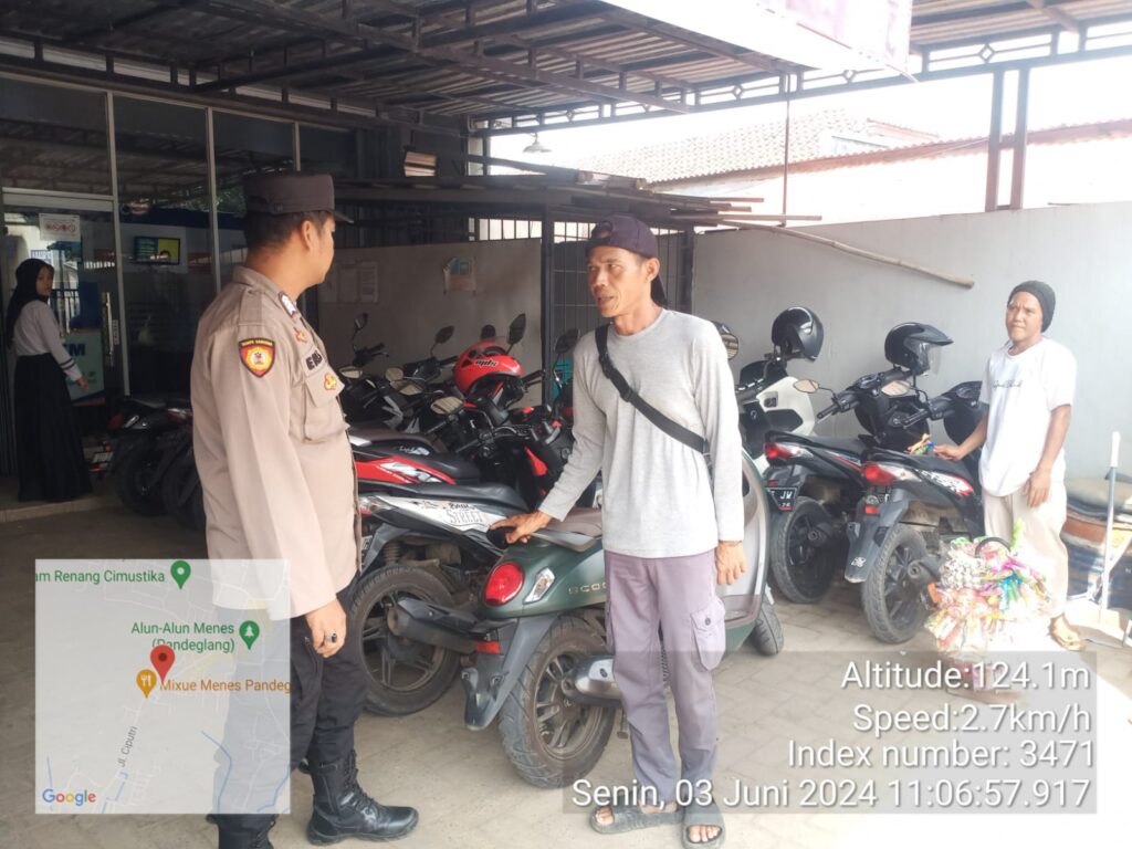 Polsek Menes Polres Pandeglang Gelar Himbauan Kamtibmas Kepada Tukang Parkir di Menes 2 IMG 20240604 WA0024