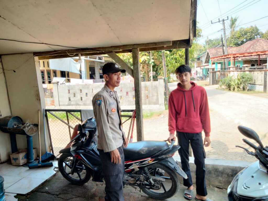 Polsek Patia Polres Pandeglang Tingkatkan Patroli KRYD untuk Wujudkan Kamtibmas yang Aman dan Kondusif 7 WhatsApp Image 2024 06 13 at 14.34.06