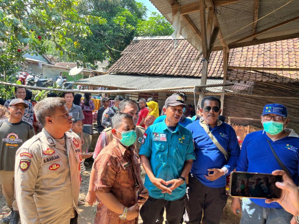 Polsek Munjul Bersama Tim Gabungan Berhasil Temukan Korban Tenggelam di Muara Sungai Ciliman-Cidanghiang 9 WhatsApp Image 2024 06 13 at 15.49.21