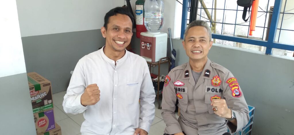 Bhabinkamtibmas Polsek Cadasari Aipda Ibnu Haris Lakukan Kunjungan ke PT CNS 6 WhatsApp Image 2024 06 23 at 12.08.23