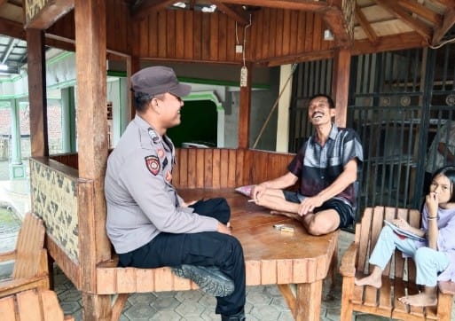 Bhabinkamtibmas Polsek Cimanggu Aktif Sambang dan Silaturahmi dengan Warga Binaan 1 WhatsApp Image 2024 06 24 at 02.14.37