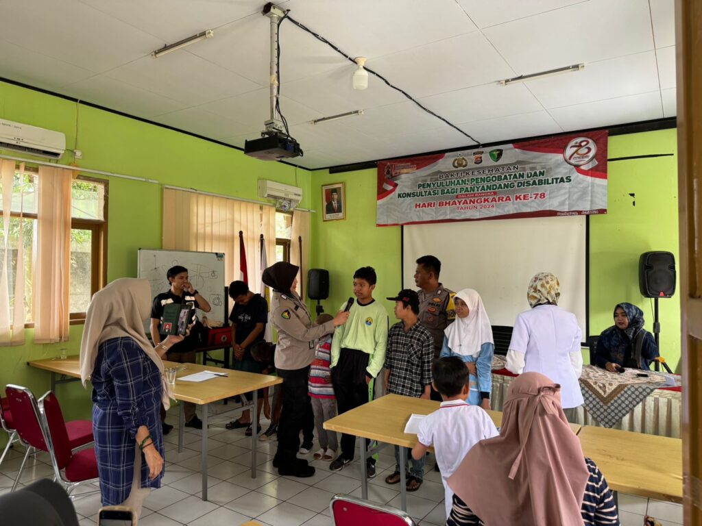 Siedokes Polres Pandeglang Gelar Bakti Kesehatan di SKh Negeri 01 Pandeglang 3 WhatsApp Image 2024 06 25 at 12.43.27