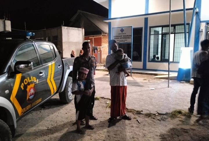 Bhabinkamtibmas Polsek Angsana Polres Pandeglang Kunjungi Masyarakat Desa Padamulya 1 WhatsApp Image 2024 07 14 at 23.21.39