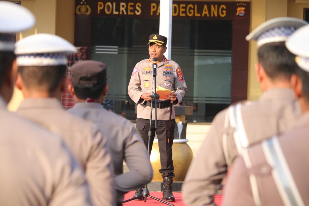 Polres Pandeglang Menggelar Upacara Hari Kesadaran Nasional 2 WhatsApp Image 2024 07 17 at 08.39.14