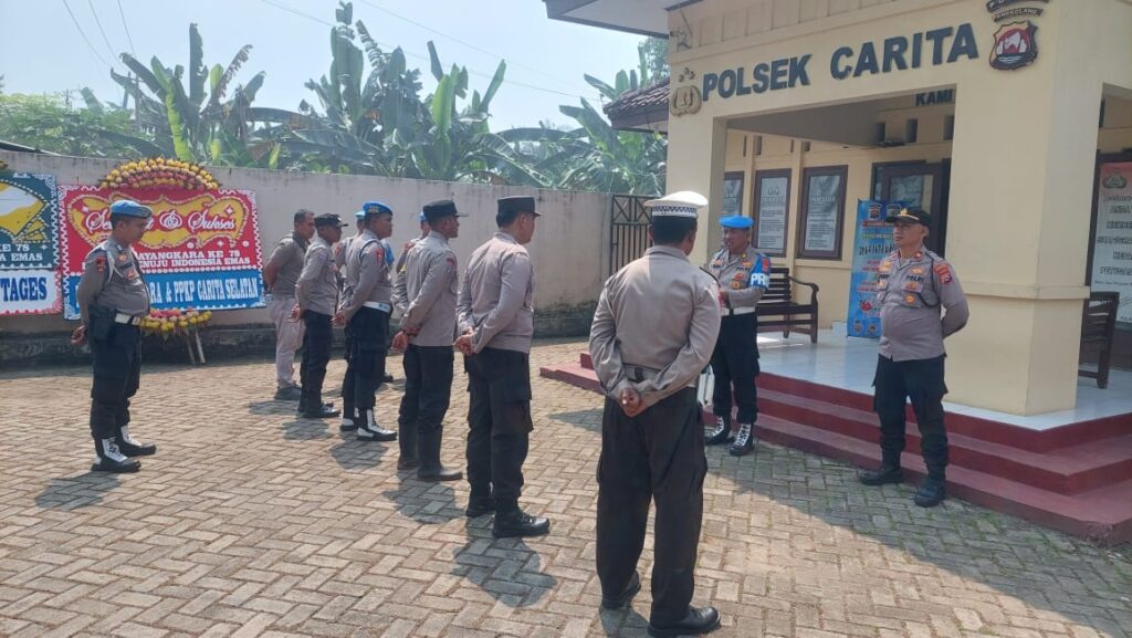 Polsek Carita Terima Kunjungan Kegiatan Gaktiblin dari Propam Polda Banten 9 WhatsApp Image 2024 07 19 at 05.51.39