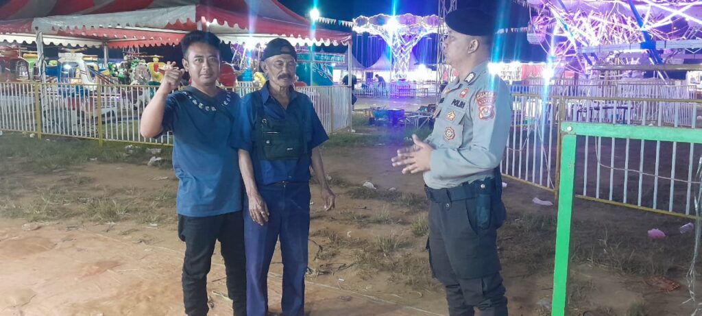 Menjaga Situasi Kamtibmas, Unit Samapta Polsek Picung Laksanakan Giat Patroli Malam 5 WhatsApp Image 2024 07 21 at 21.31.18