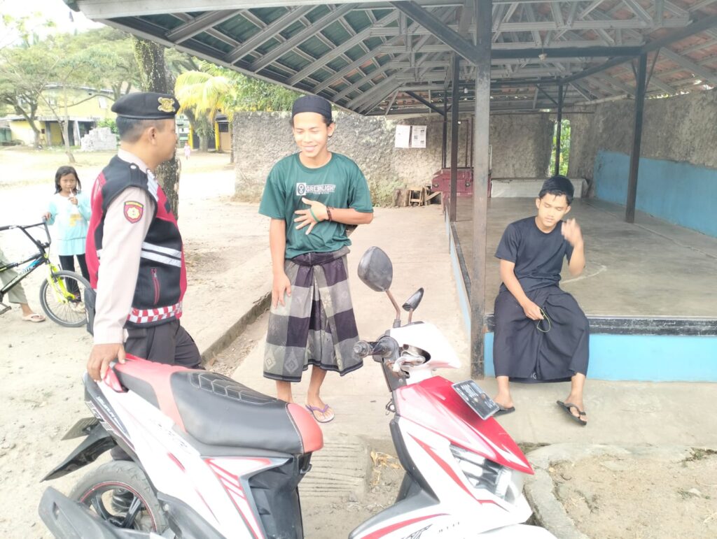 Sat Samapta Polres Pandeglang Gelar Patroli untuk Ciptakan Kondusifitas di Obyek Wisata CAS Water Park 3 WhatsApp Image 2024 07 25 at 17.16.57 2