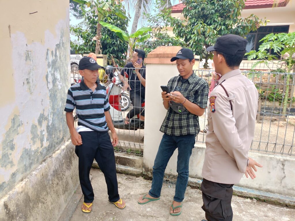 Kanit Binmas Polsek Jiput Laksanakan Patroli Dialogis kepada Warga Binaan 7 WhatsApp Image 2024 07 30 at 22.36.10