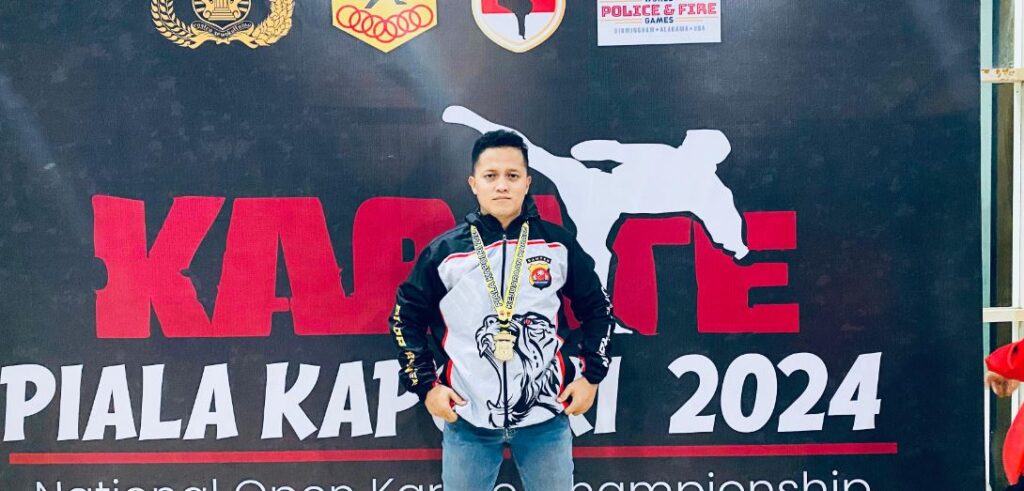 Personil Polres Pandeglang Raih Juara 1 Kata Perorangan Polri Putra pada Kejuaraan Karate Piala Kapolri Festival 2024 4 bl