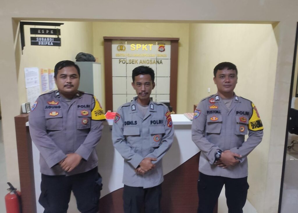 Tunjukkan Kesiapan, Anggota Piket Polsek Angsana Polres Laksanakan Siaga Mako 10 IMG 20240811 WA0024