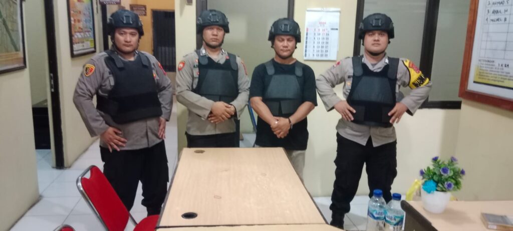 Polsek Picung Tindak Cepat, Siap Siaga Jaga Kamtibmas 3 IMG 20240811 WA0031