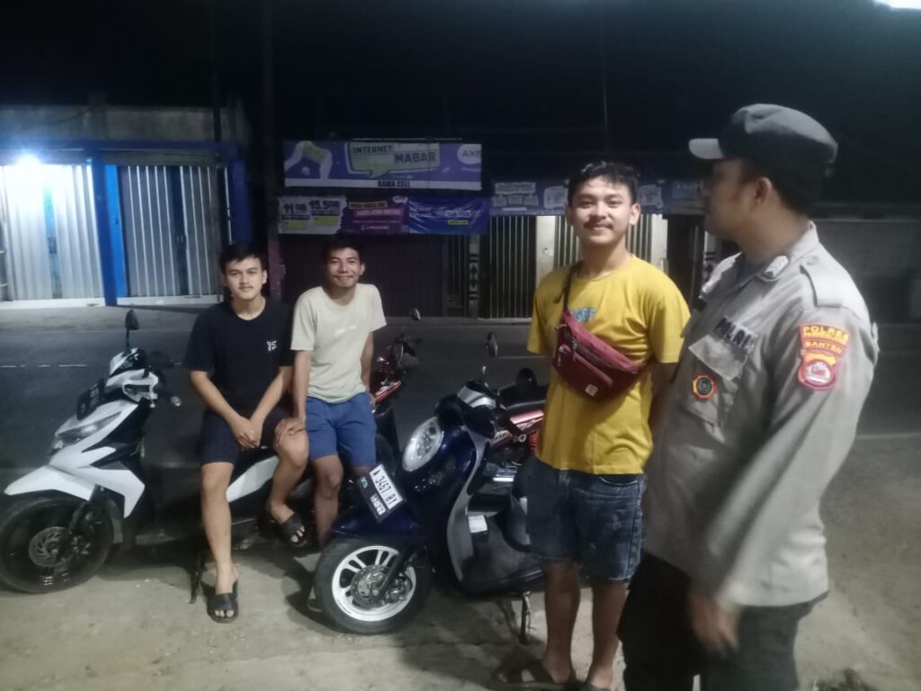 Kanit Binmas Polsek Picung Himbau Pemuda Hindari Balap Liar 2 WhatsApp Image 2024 08 03 at 01.00.40