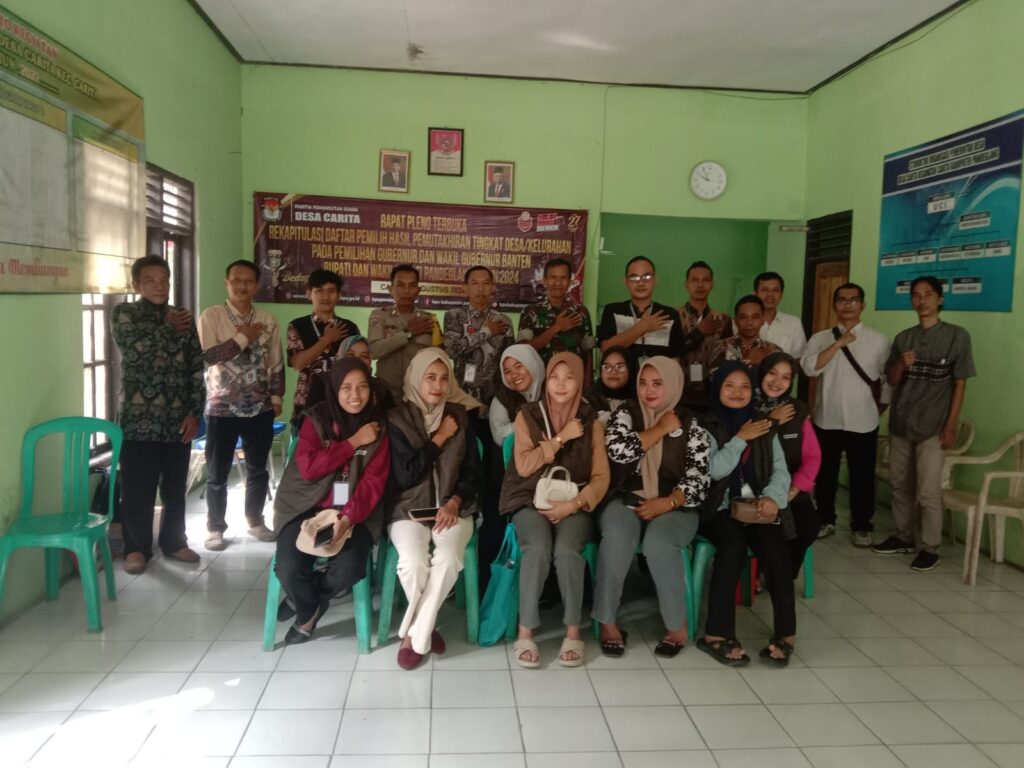 Kehadiran Polsek Carita dalam Kegiatan Rekapitulasi Daftar Pemilih di Desa Carita 3 WhatsApp Image 2024 08 03 at 06.51.00