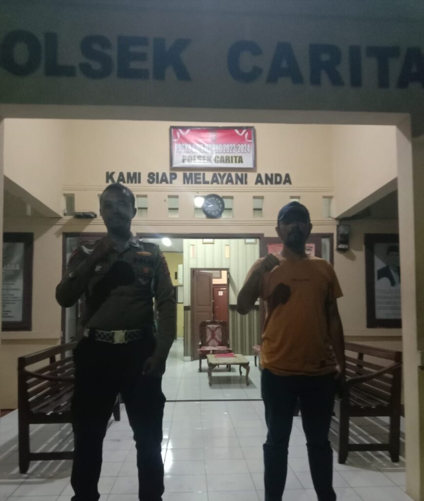 Personil Piket Polsek Carita Laksanakan Siaga Mako 4 WhatsApp Image 2024 08 11 at 06.09.20