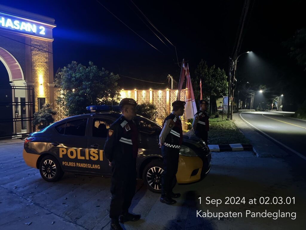 Sat Samapta Polres Pandeglang Gelar Patroli Malam di Wilayah Perbatasan untuk Cegah Aksi Kriminalitas 7 WhatsApp Image 2024 09 01 at 05.07.44