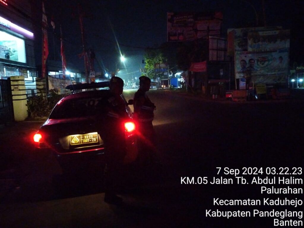 Sat Samapta Polres Pandeglang Laksanakan Patroli Malam Akhir Pekan dengan Kendaraan R4 6 WhatsApp Image 2024 09 07 at 04.21.09