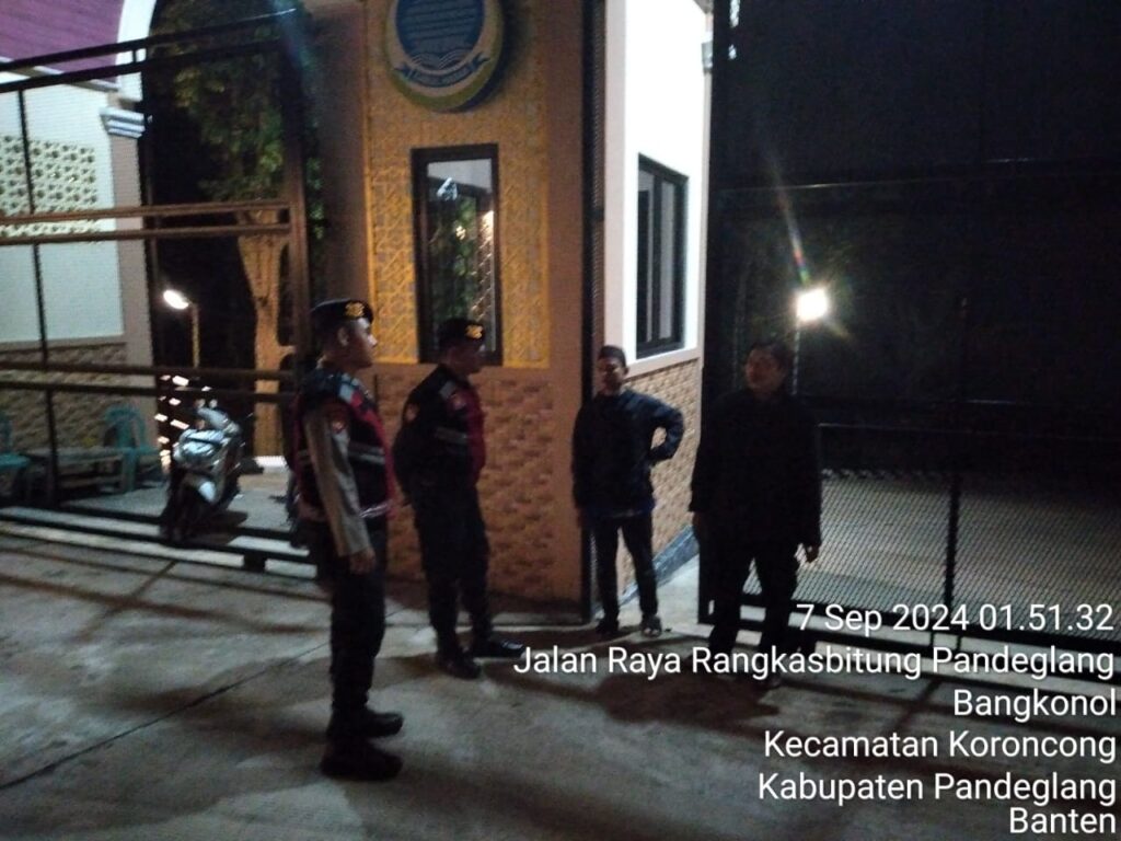 Cegah Tawuran, Sat Samapta Polres Pandeglang Masifkan Patroli Malam di Sekolah-Sekolah 5 WhatsApp Image 2024 09 07 at 04.21.14