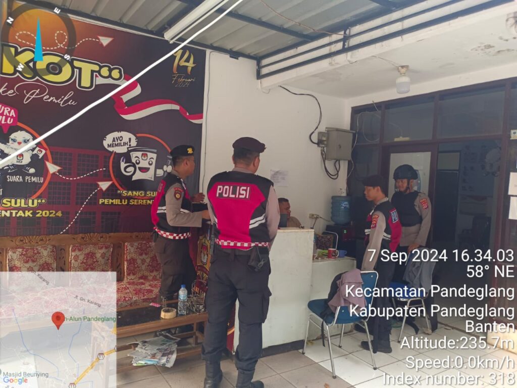 Sat Samapta Polres Pandeglang Gelar Patroli di Kantor KPU Pandeglang, Jaga Keamanan dan Ketertiban 10 WhatsApp Image 2024 09 07 at 16.47.55