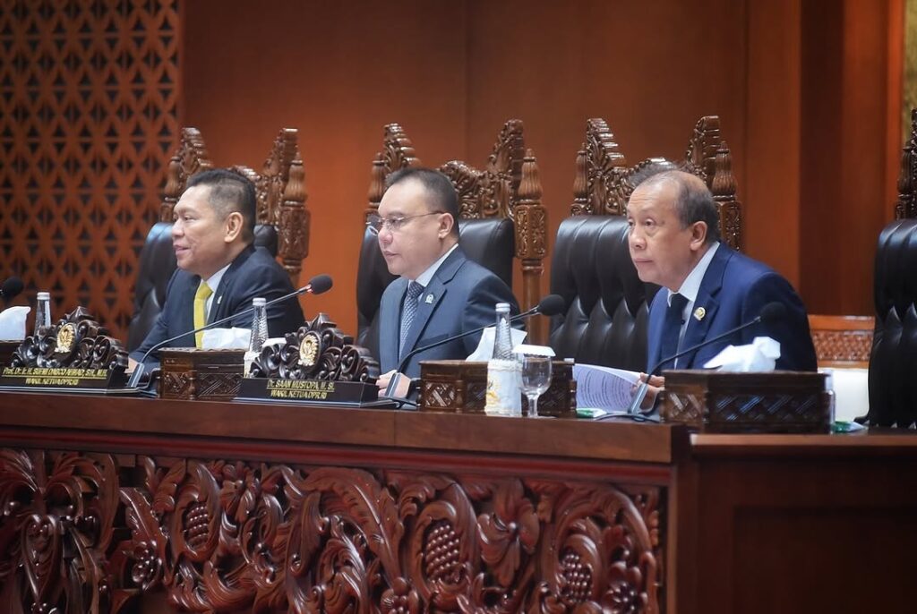 WhatsApp Image 2025 04 18 at 05.34.02