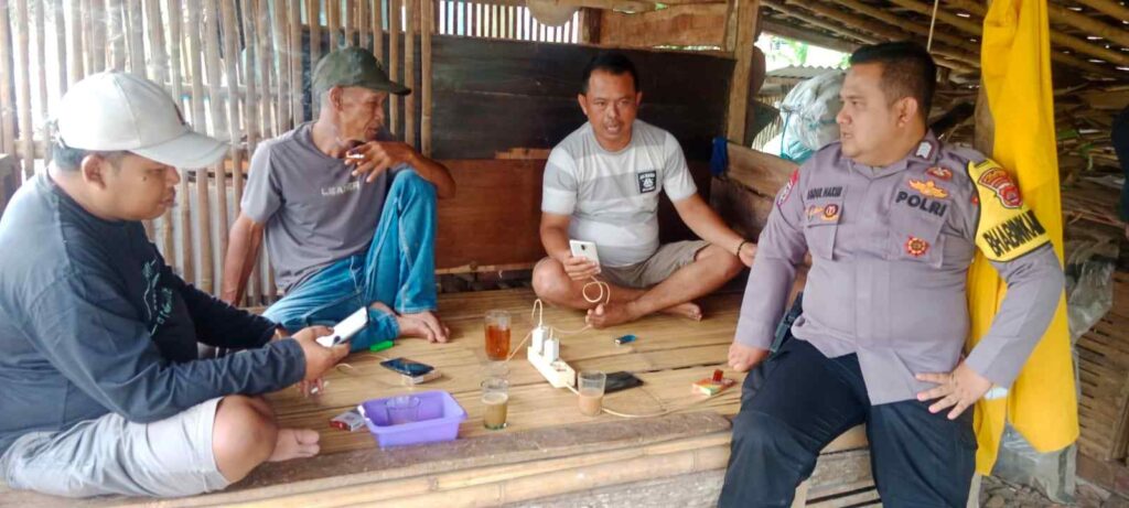 Cegah Anak Terprovokasi Aksi Kontra Produktif, Bhabinkamtibmas Polsek Picung Edukasi Orang Tua 5 WhatsApp Image 2026 08 28 at 18.33.45 11zon